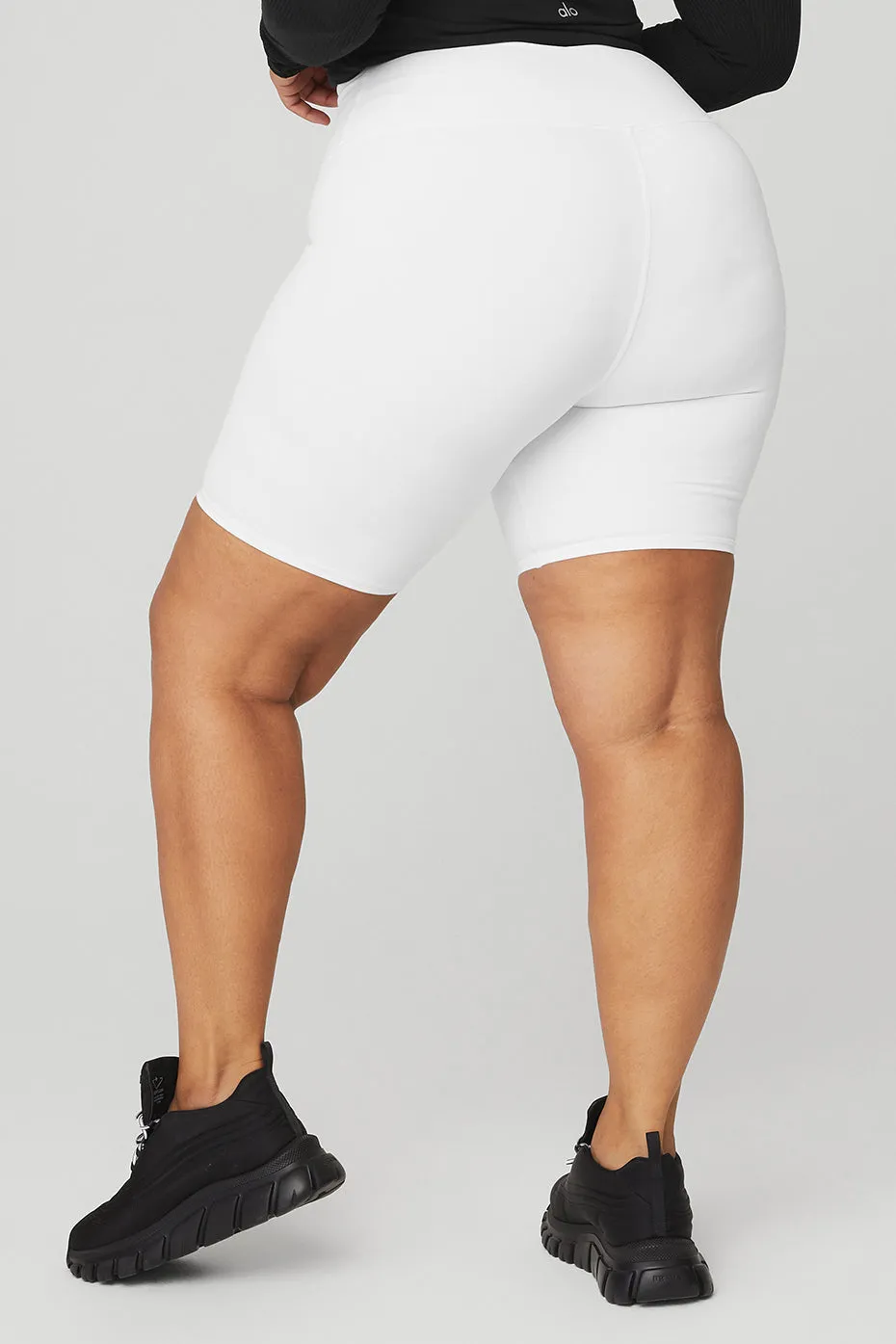 7 High-Waist Biker Short - White