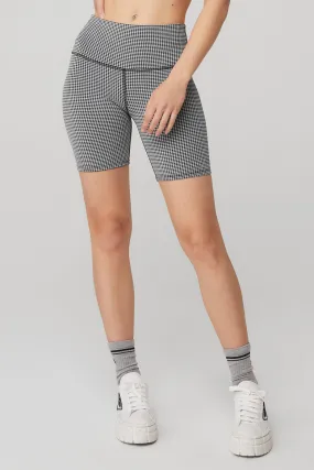 7 High-Waist Micro Houndstooth Biker Short - White/Black