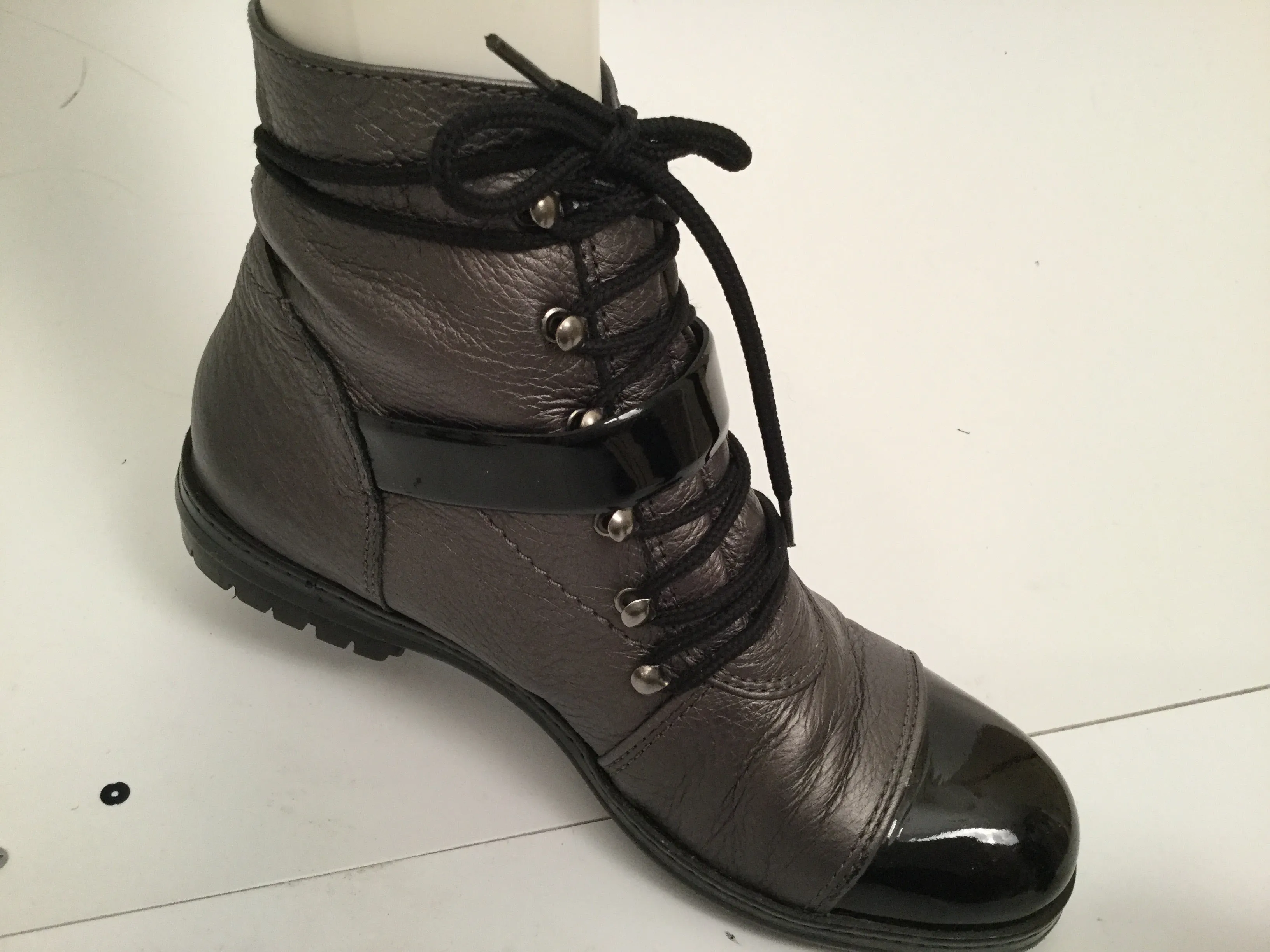 Chanel 05, 2005 metallic Grey black patent leather biker combat short ankle boots boots EU 37 US 6/6.5