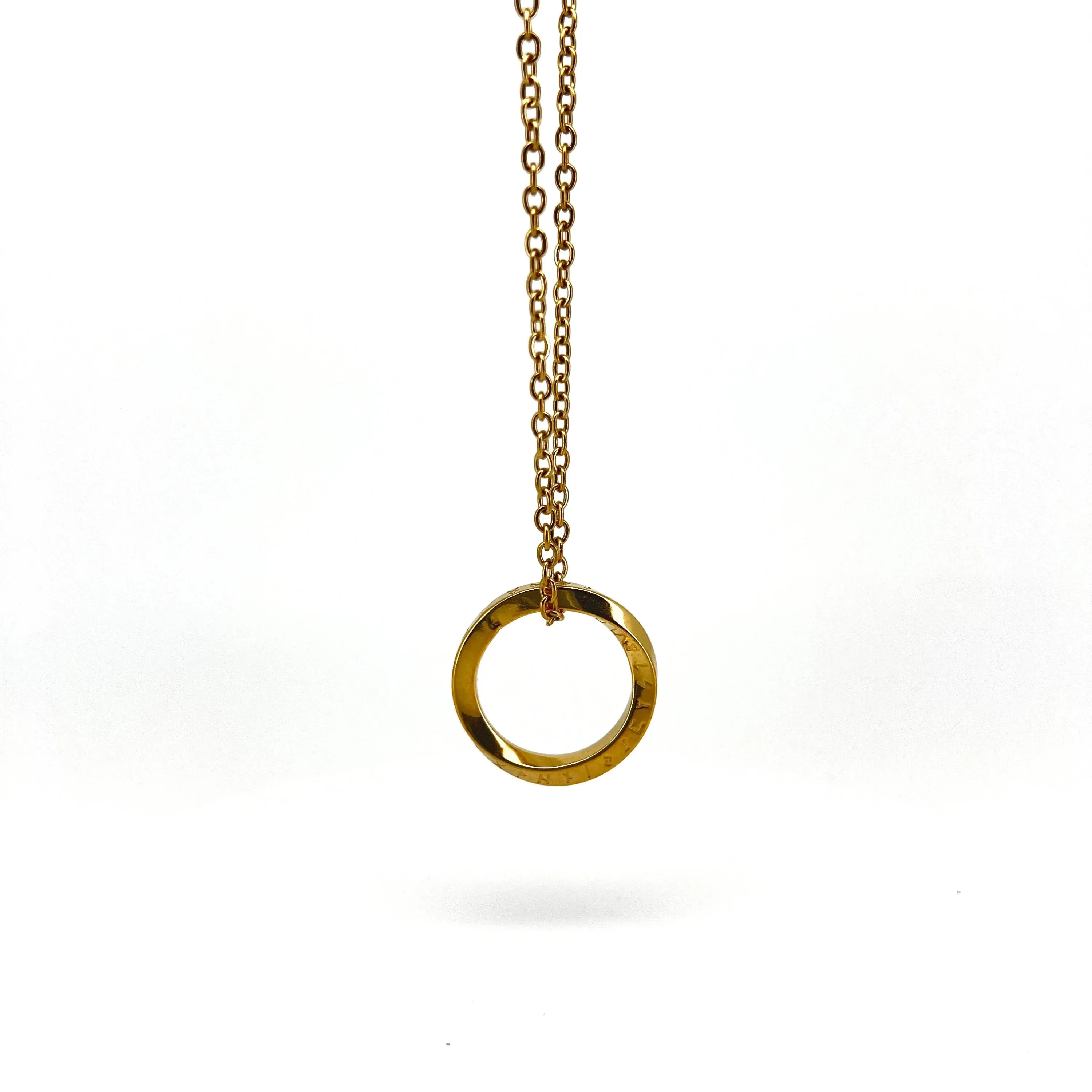 Erlend Mobius (Round) Pendant with Chain