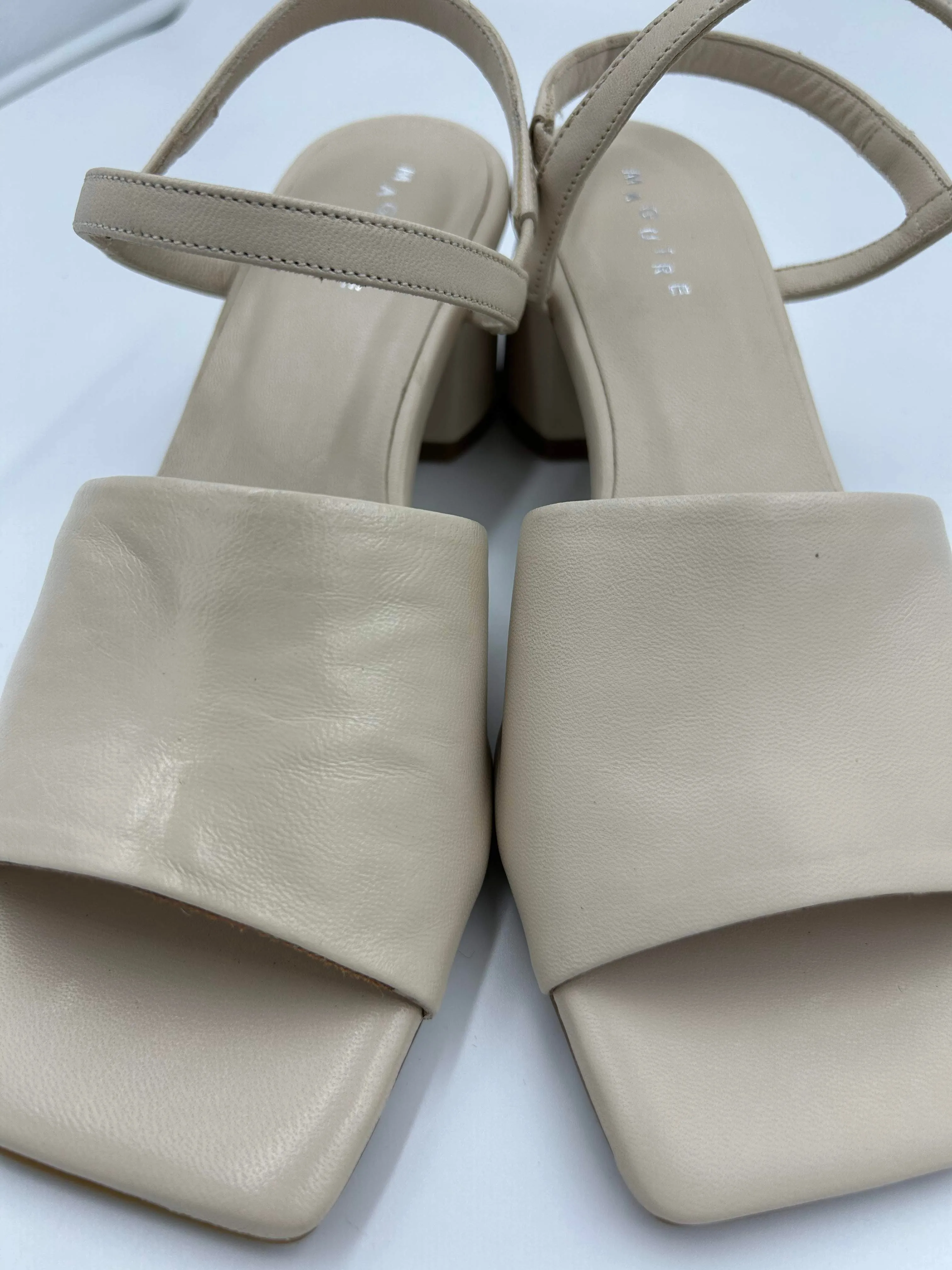 Imperfect Oliva Cream Heel 36