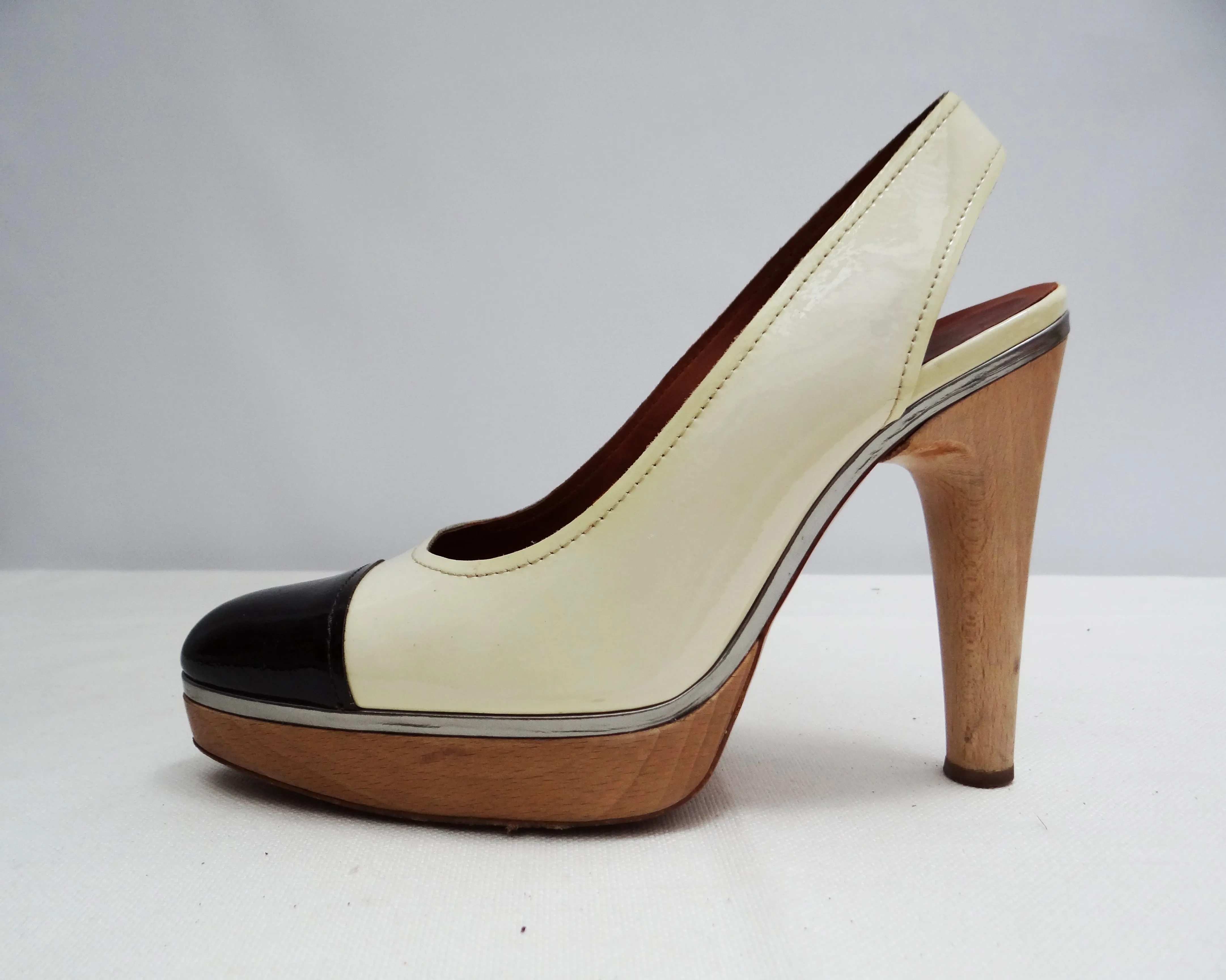 Lanvin Two Tone Patent Slingbacks with Wooden Heels and Platforms, EU40