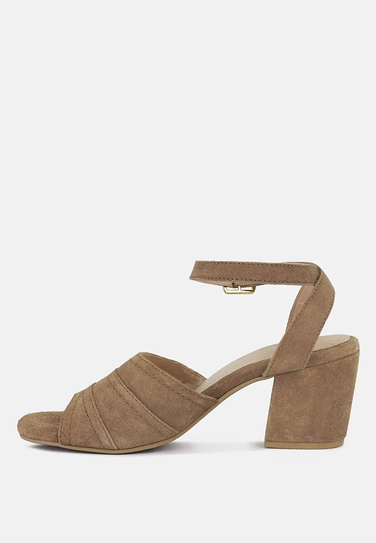 MON-BEAU Fine Suede Block Heeled Sandal in Tan