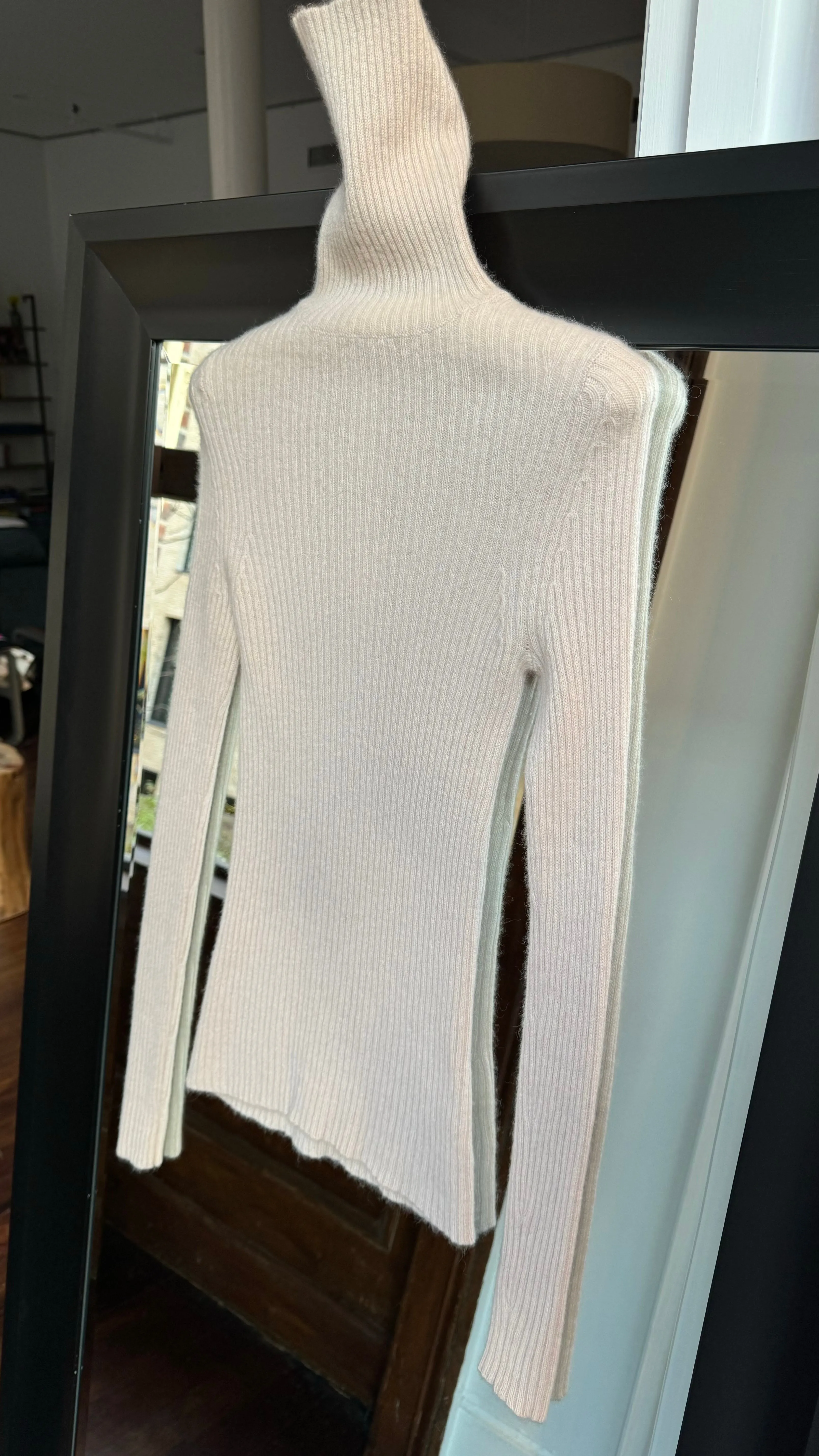 NAKED CASHMERE Sweater