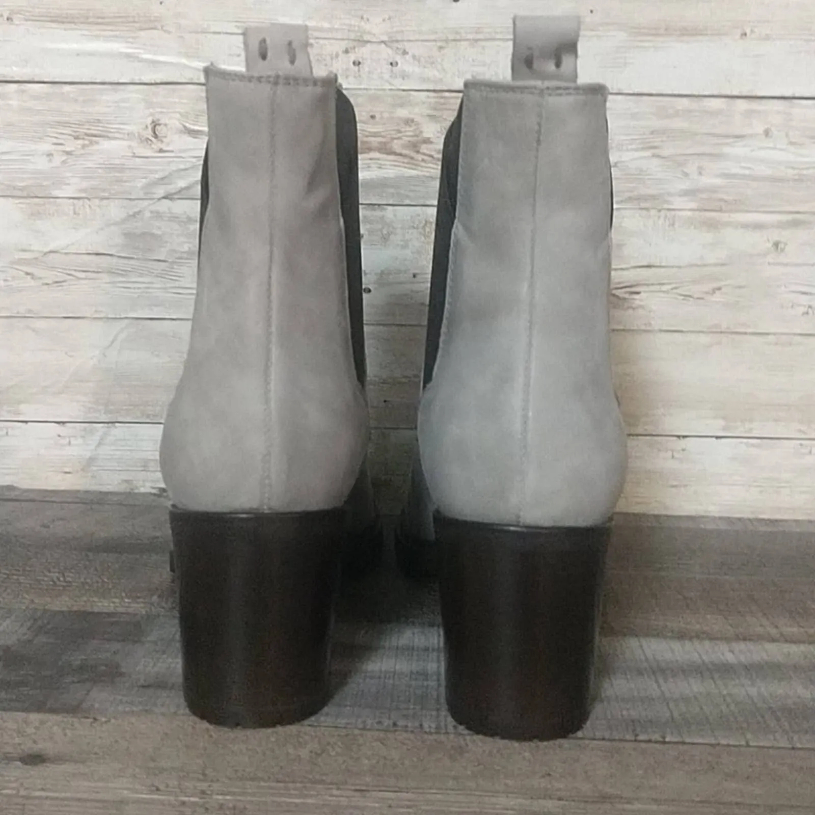 Ross & Snow Genuine Leather Chelsea Boots