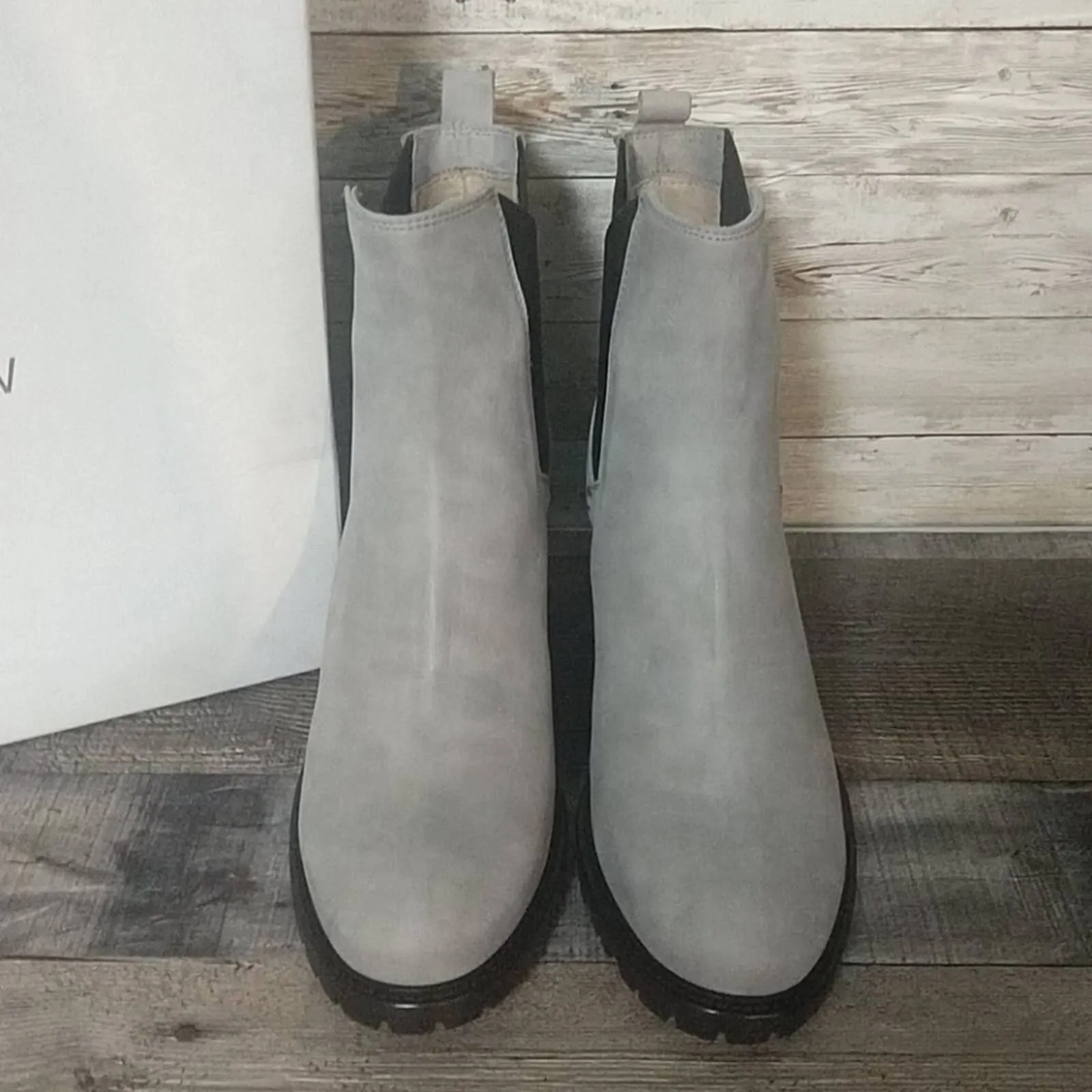 Ross & Snow Genuine Leather Chelsea Boots